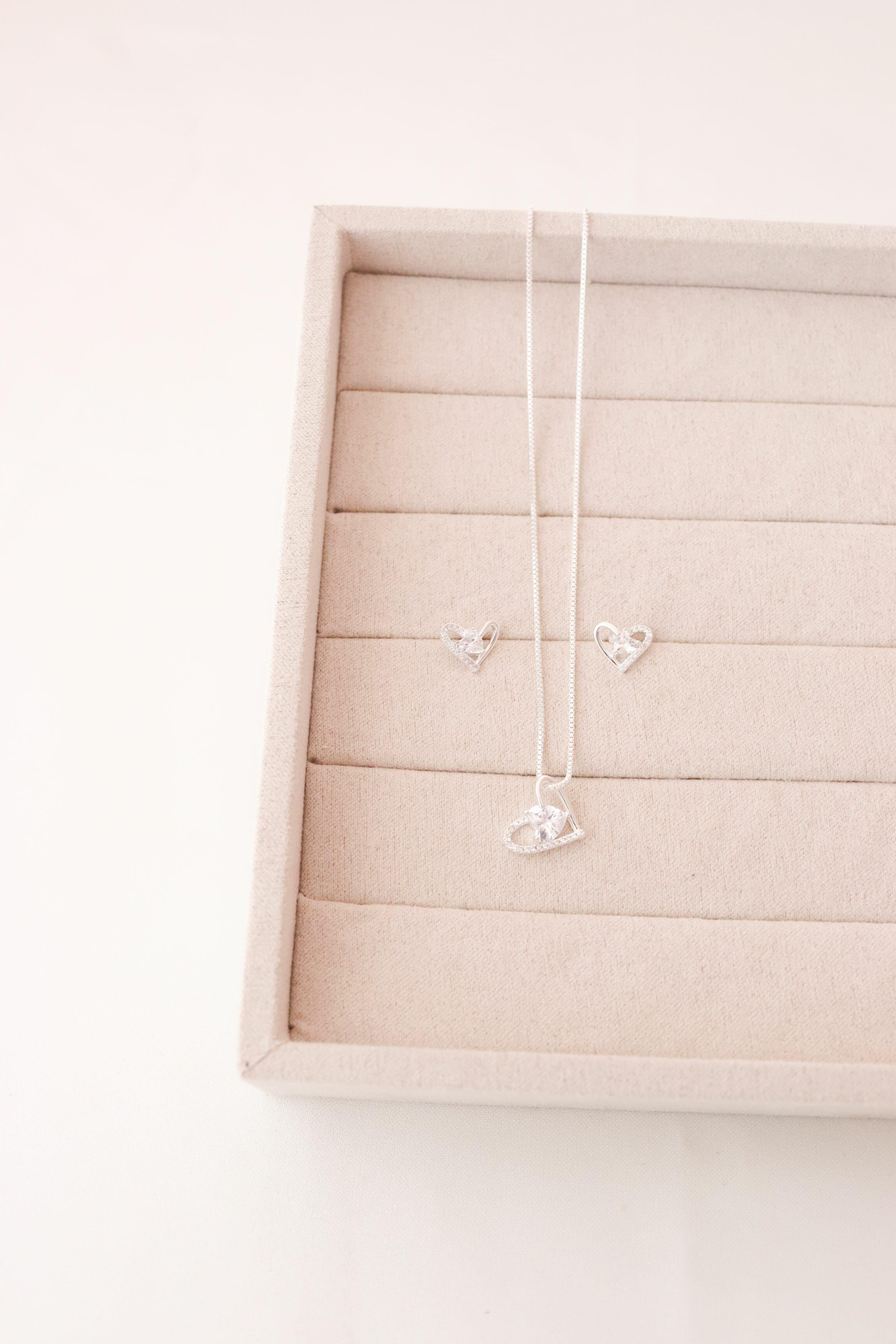 Conjunto coração liso/cravejado zircônia - Prata cod613