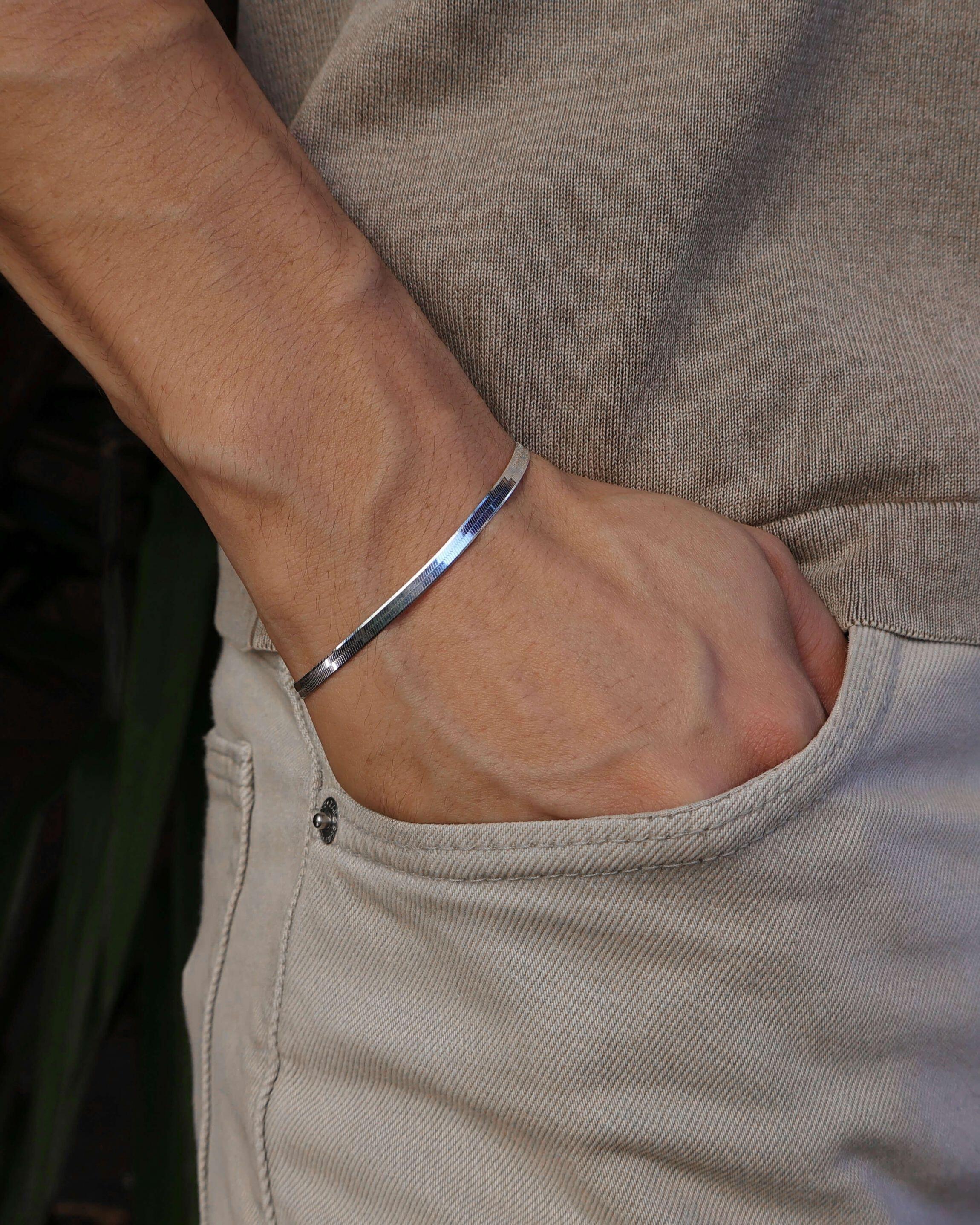 Comprar Pulseira Masculina Laminada em Prata 925 - de R$197,00 a R 