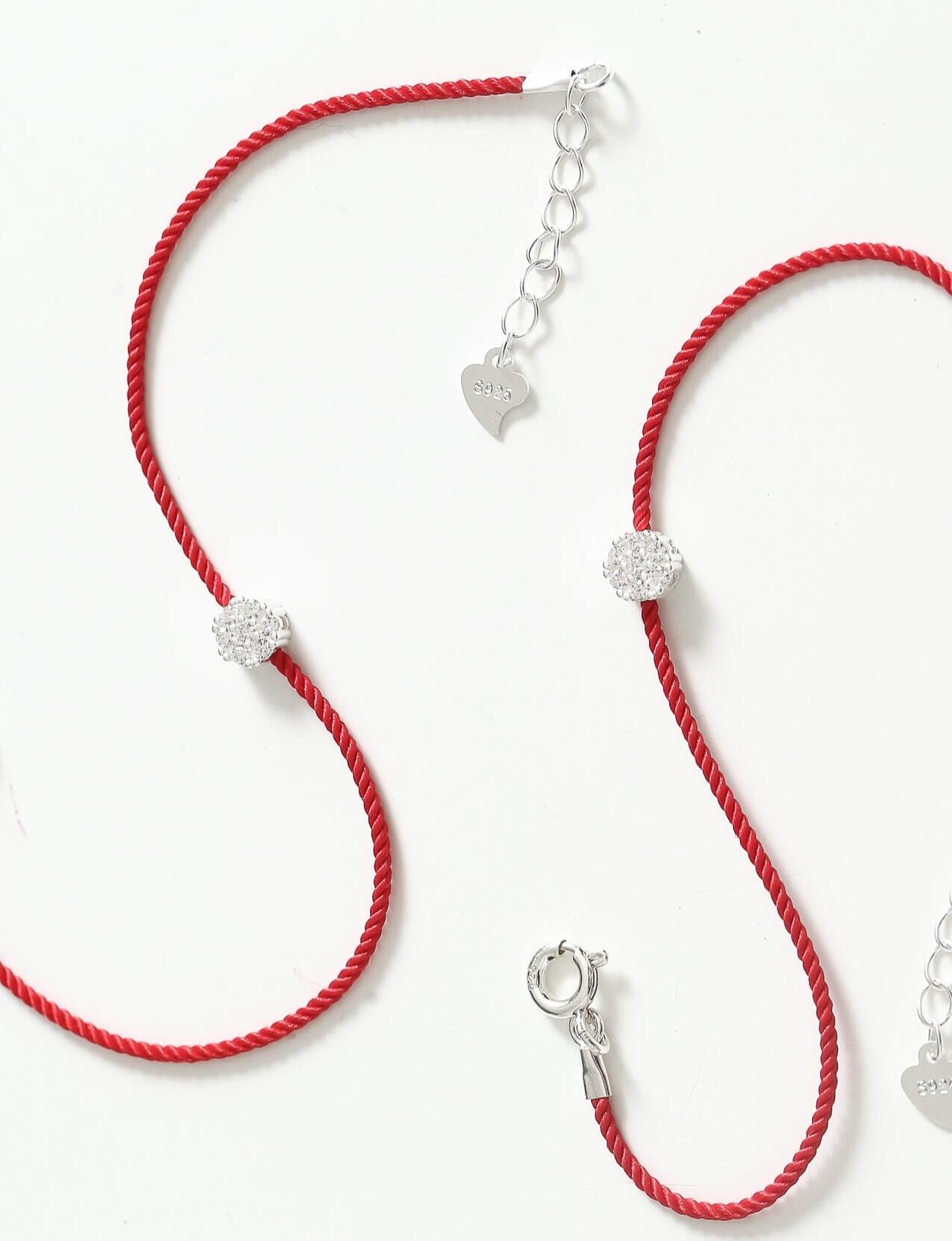 Pulseira Fio Vermelho com Ponto de Luz de Prata