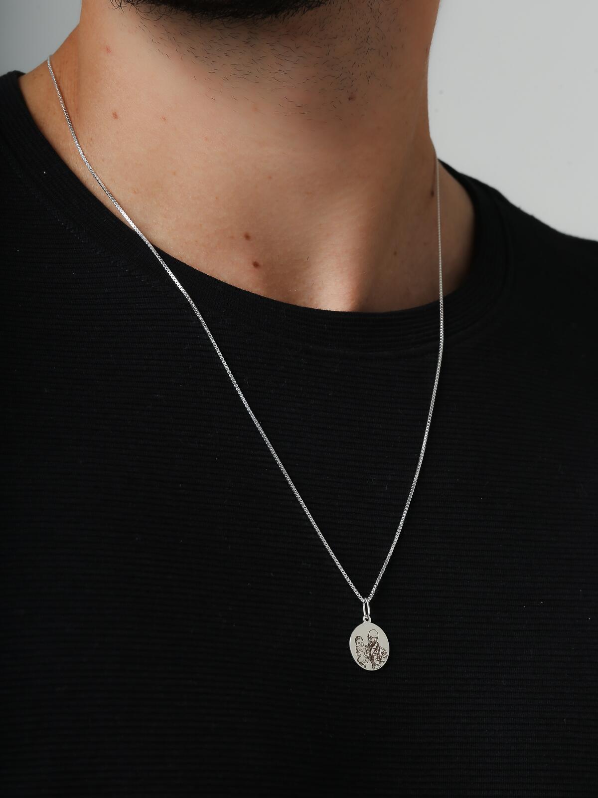 Colar de Prata Masculino Medalha Redonda Personalizada 2 fotos