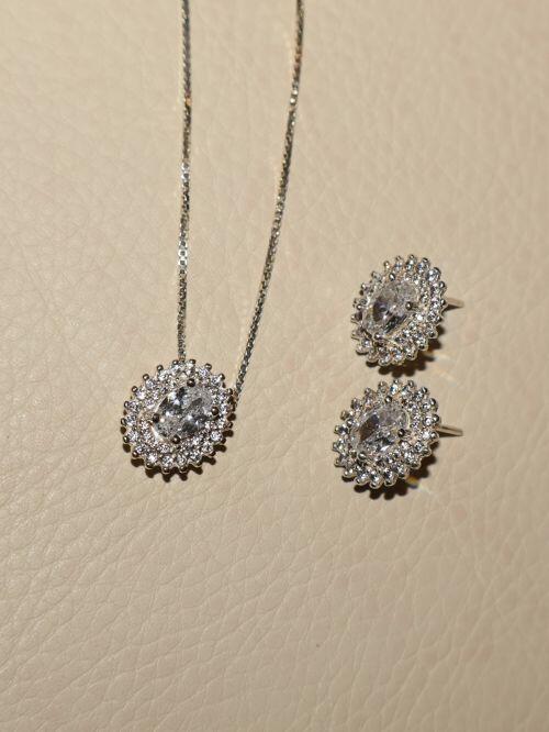 Conjunto Colar e Brinco de Prata Oval Cravejado Winter