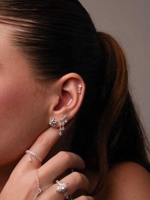 Piercing de Prata Palito Cravejado
