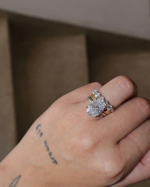 Anel de Prata Aparador Meia Aliança Classic Moissanite 1.5ct