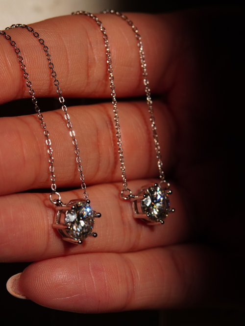 Colar de Prata Ponto de Luz Moissanite 2ct