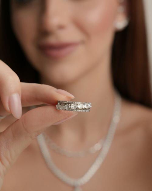 Anel de Prata Aparador Triplo Oval  Moissanite 0.26ct