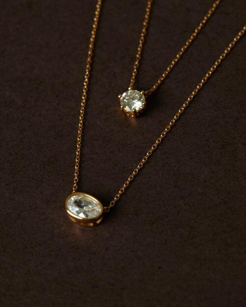 Colar de Prata Oval Cravação Inglesa Ouro