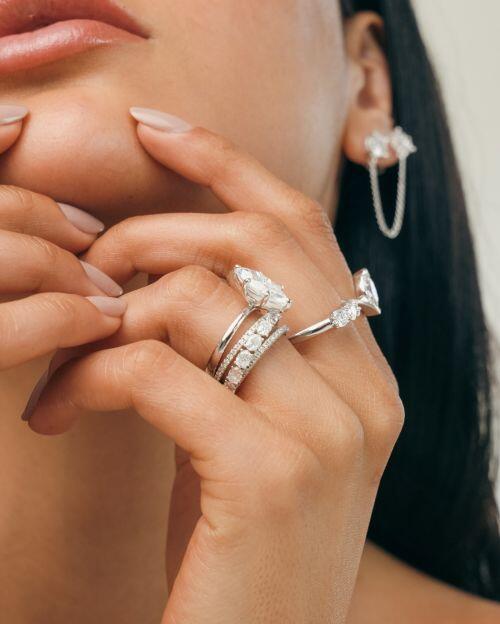 Anel de Prata Solitário Navete Maju Moissanite 3ct