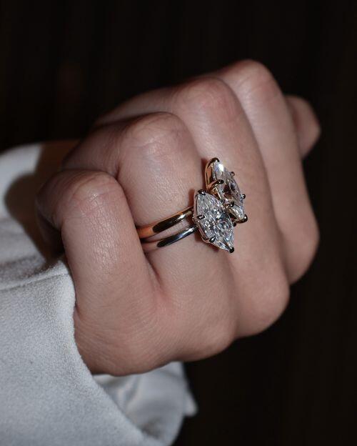 Anel de Prata Solitário Navete Maju Moissanite 3ct