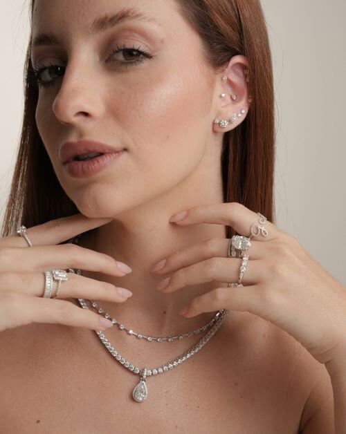 Anel de Prata Solitário Oval Hailey Moissanite 8ct