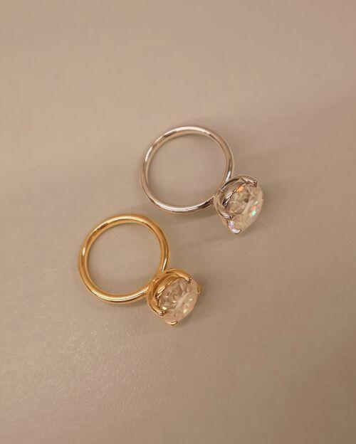 Anel de Prata Solitário Oval Hailey Moissanite 8ct