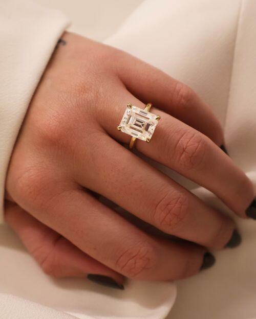 Anel de Prata Solitário Emerald Sofia Moissanite 8ct