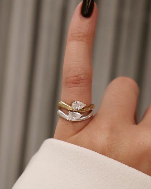 Anel de Prata Mindinho Gota Ouro (Pinky Ring)