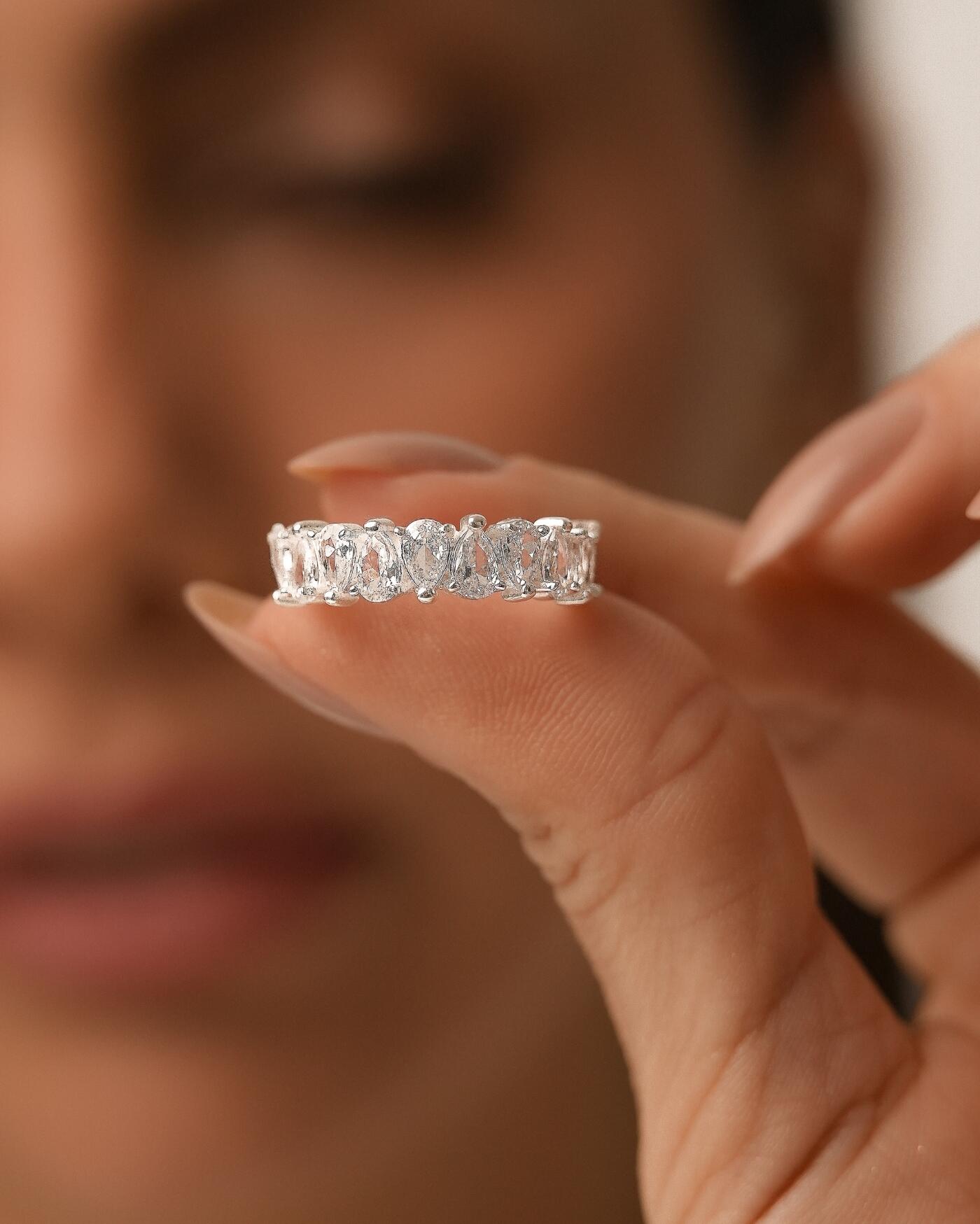 Anel de Prata Aparador Gota