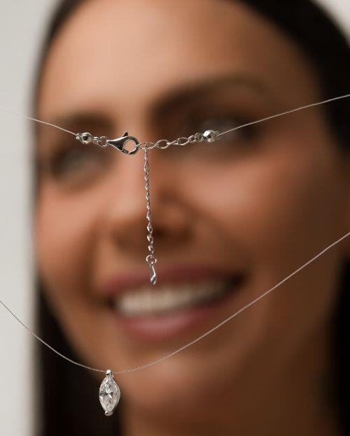 Colar de Prata Nylon Invisível Navete Moissanite 1ct