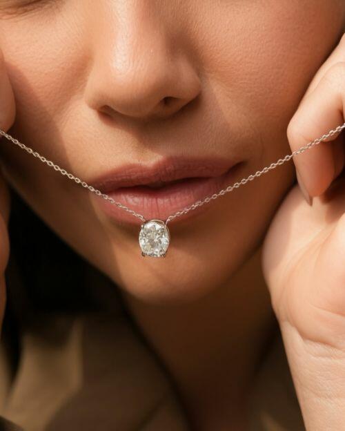 Colar de Prata Oval Hailey Moissanite 5ct