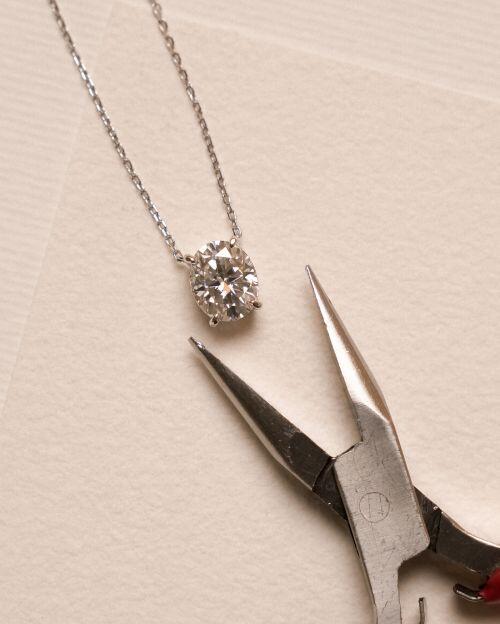 Colar de Prata Oval Hailey Moissanite 5ct