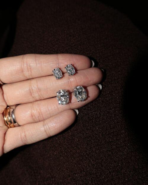 Brinco de Prata Oval Hailey Moissanite