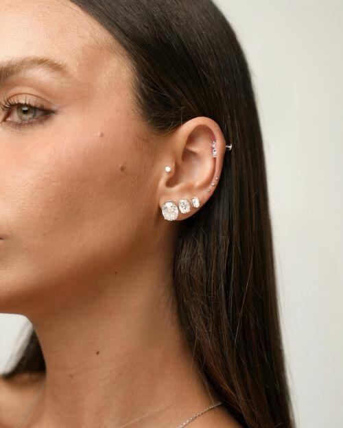 Brinco de Prata Oval Hailey Moissanite