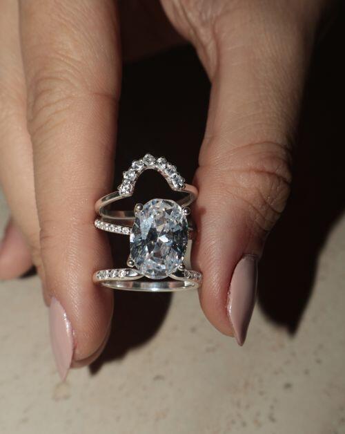 Conjunto de Prata Anel Solitário Oval Cravejado