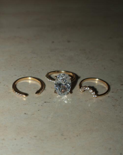 Conjunto de Prata Anel Solitário Oval Cravejado