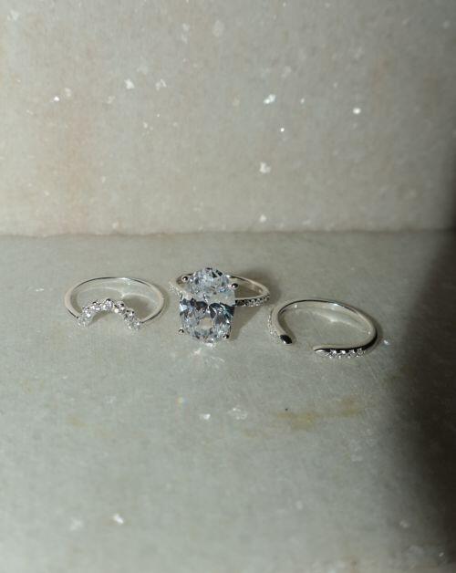 Conjunto de Prata Anel Solitário Oval Cravejado