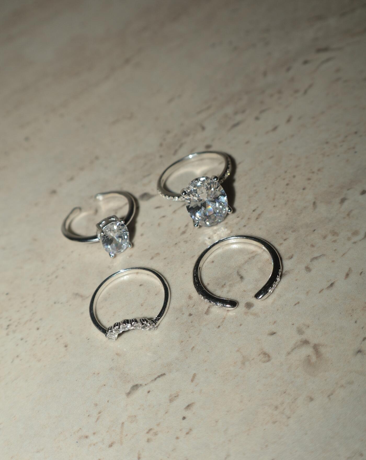 Conjunto de Prata Anel Solitário Oval Cravejado