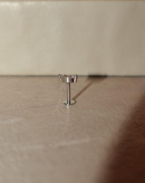 Piercing de Prata Marquise 5mm Moissanite 0.2ct