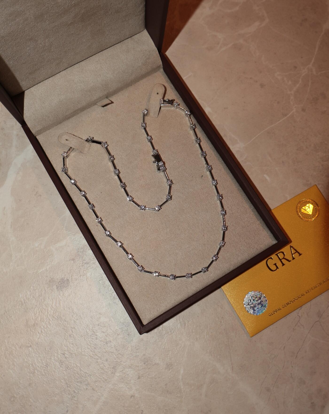 Colar de Prata Chocker Riviera Fio Faca Moissanite