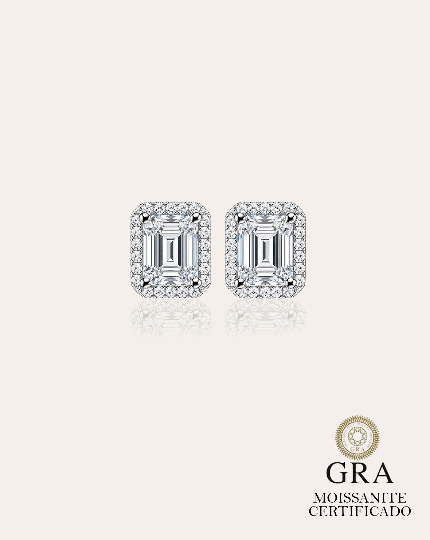 Brinco de Prata Mini Emerald Cut Moissanite 1ct