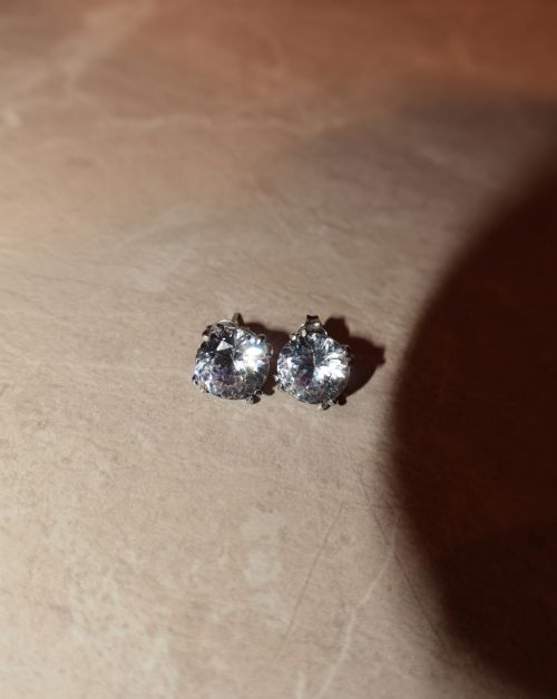 Brinco de Prata Solitário Brilhante Virgínia 10mm