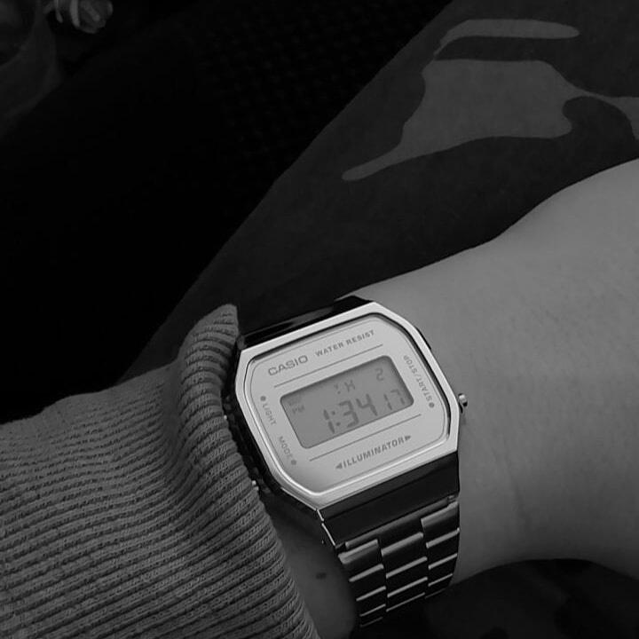 【◇◆raira◆◇様 直接引取り】人気のホワイト♪CASIO AP270 Comprar Relógio Casio Vintage Prata linha AAA a prova dagua - R$79,99