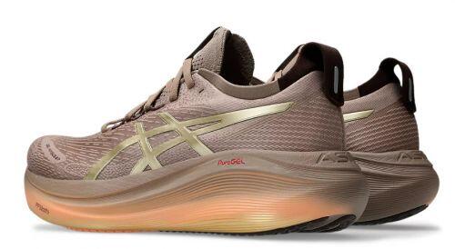 T�nis ASICS GEL Nimbus 27 Luxe - Masculino - Dourado e Marrom