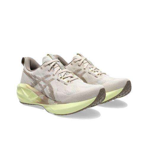 T�nis Asics Novablast 5 - Masculino - Bege Marrom e Verde