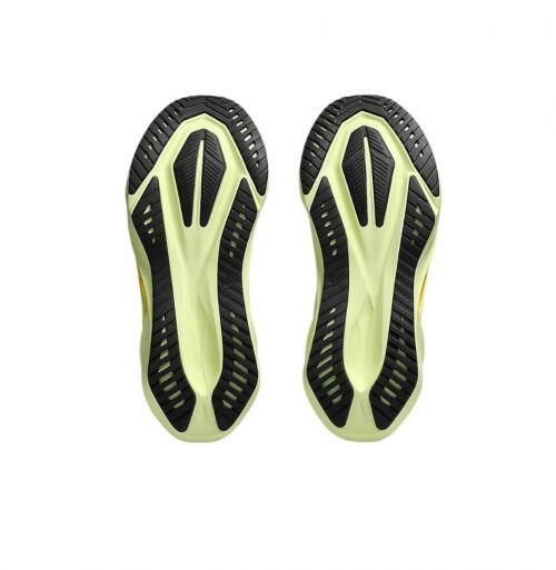 T�nis Asics Novablast 5 - Masculino - Bege Marrom e Verde