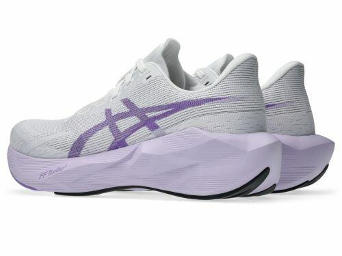 T�nis ASICS Novablast 6 - Feminino - Branco/Murasaki