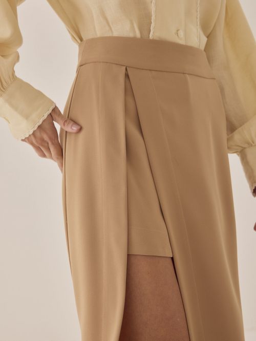 Short Saia Combinação