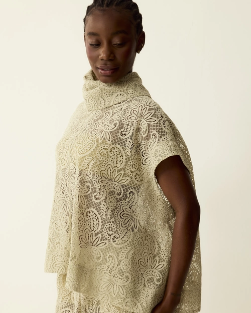 Blusa Golão Renda