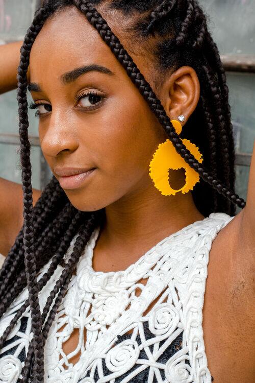 Brinco Acrílico Black Power Estilo Único - Acessório Fashion Afro